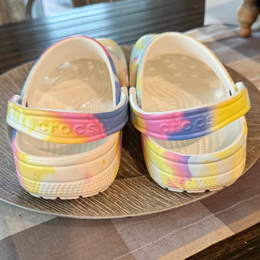 CROCS Tie-Dye Clogs - Picture 7 of 10